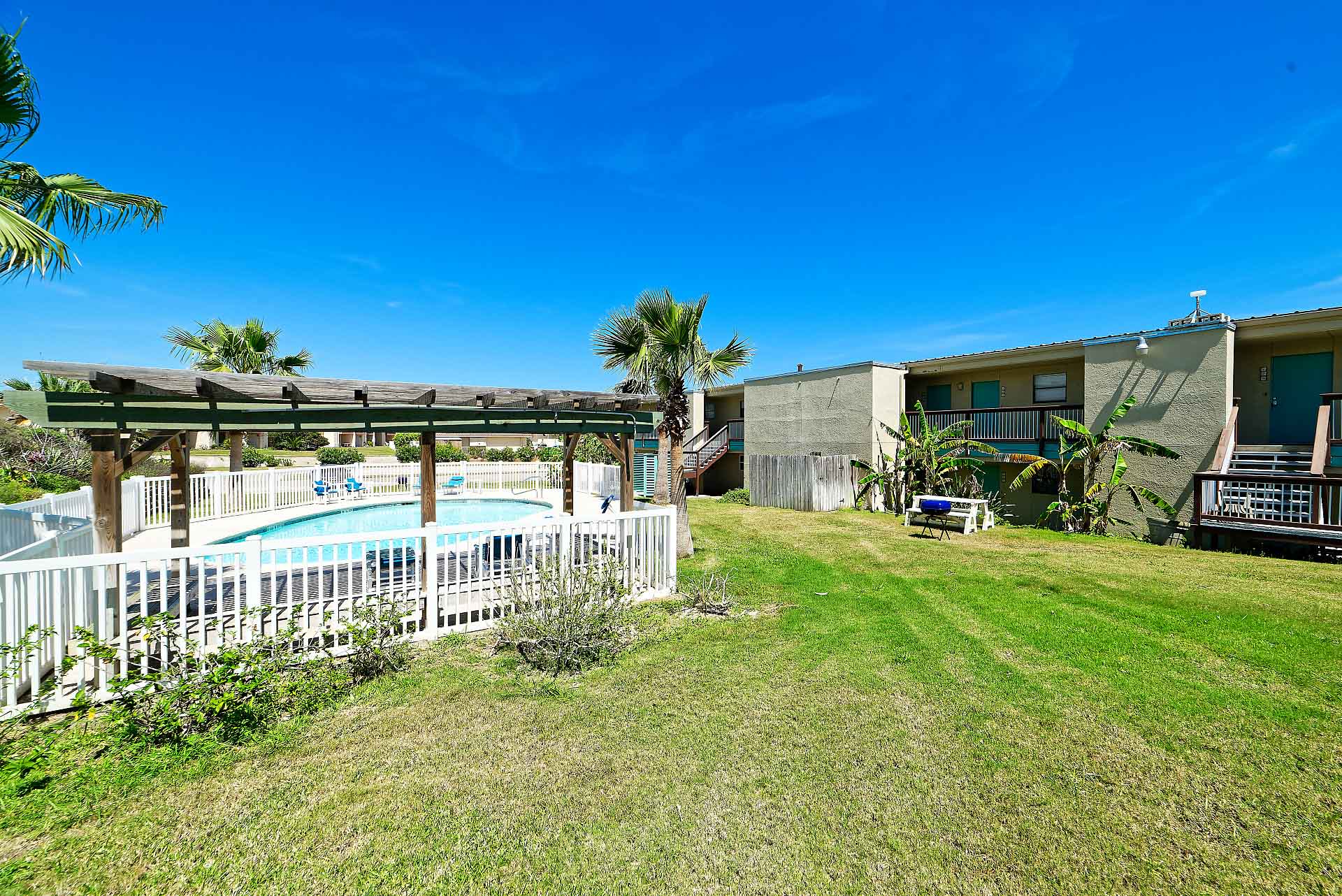Pictures of GG's Beach Hideaway Port Aransas Vacation Rental Property